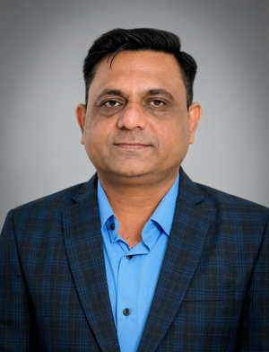 Dharmesh Patel, Loan & Insurance Advisor